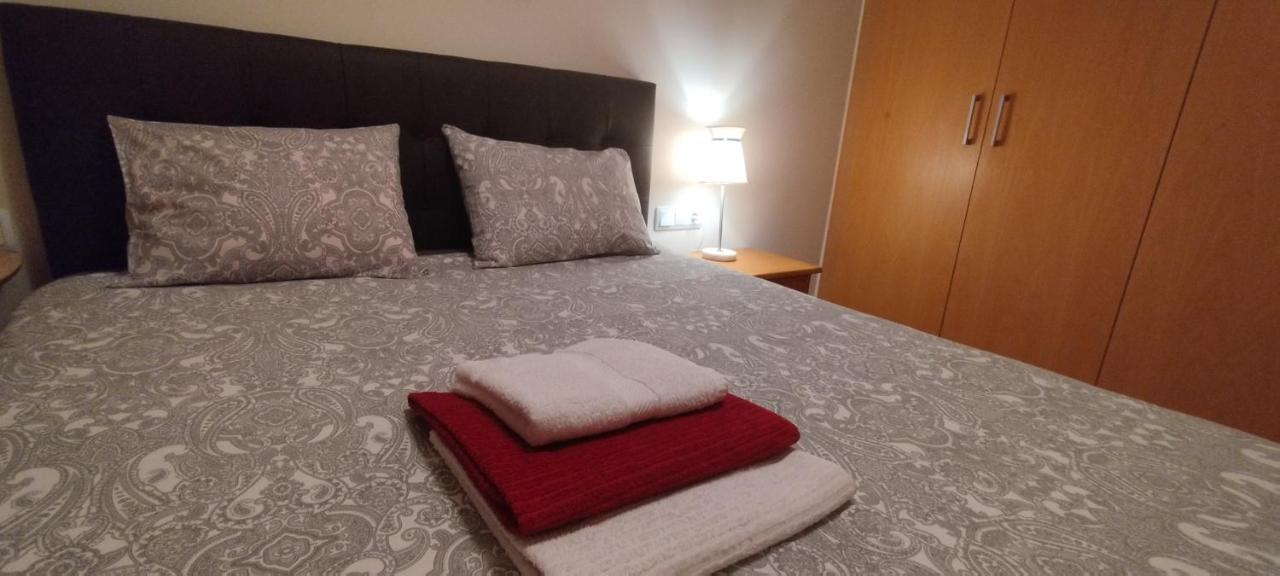 Cozy Apartment Close To The Beach In Beatiful Area Perelló Kültér fotó